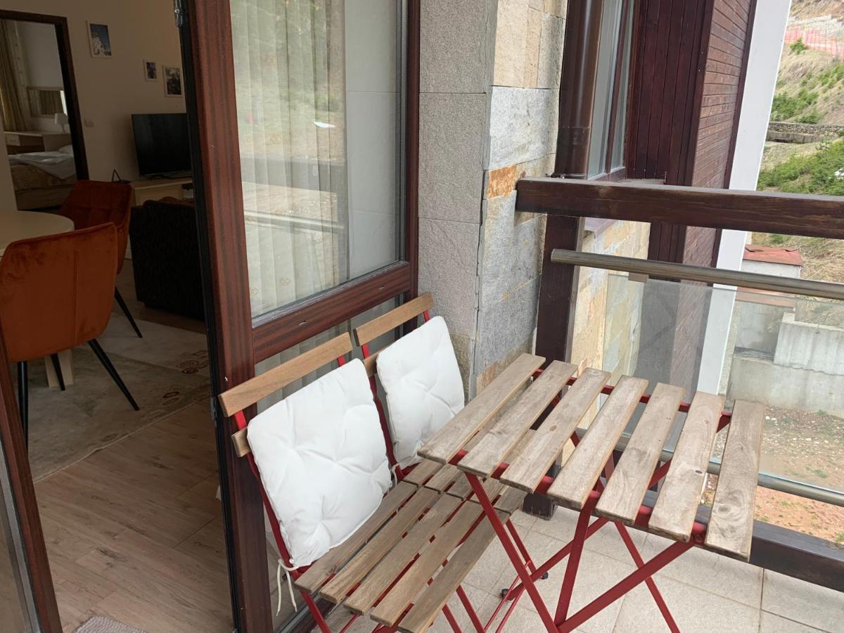 Stenata Huge Ski To Door Apartment Pamporovo Bagian luar foto