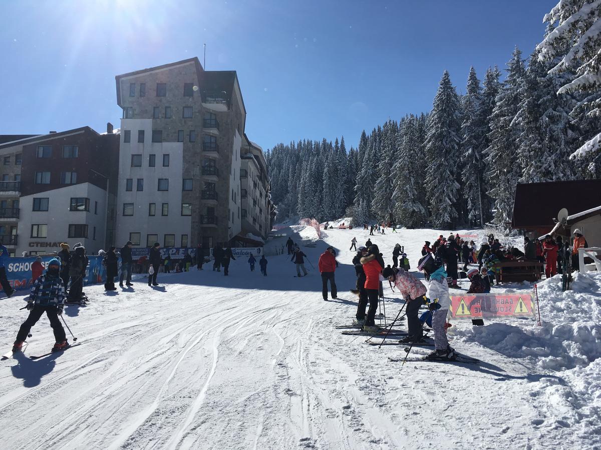 Stenata Huge Ski To Door Apartment Pamporovo Bagian luar foto
